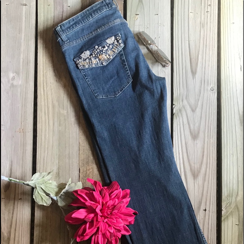 Devoted designer jeans